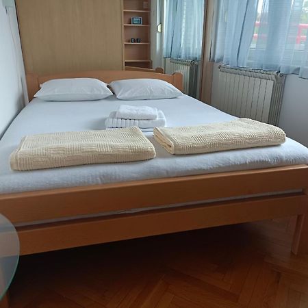 Ramonda Apartment Belgrade Luaran gambar